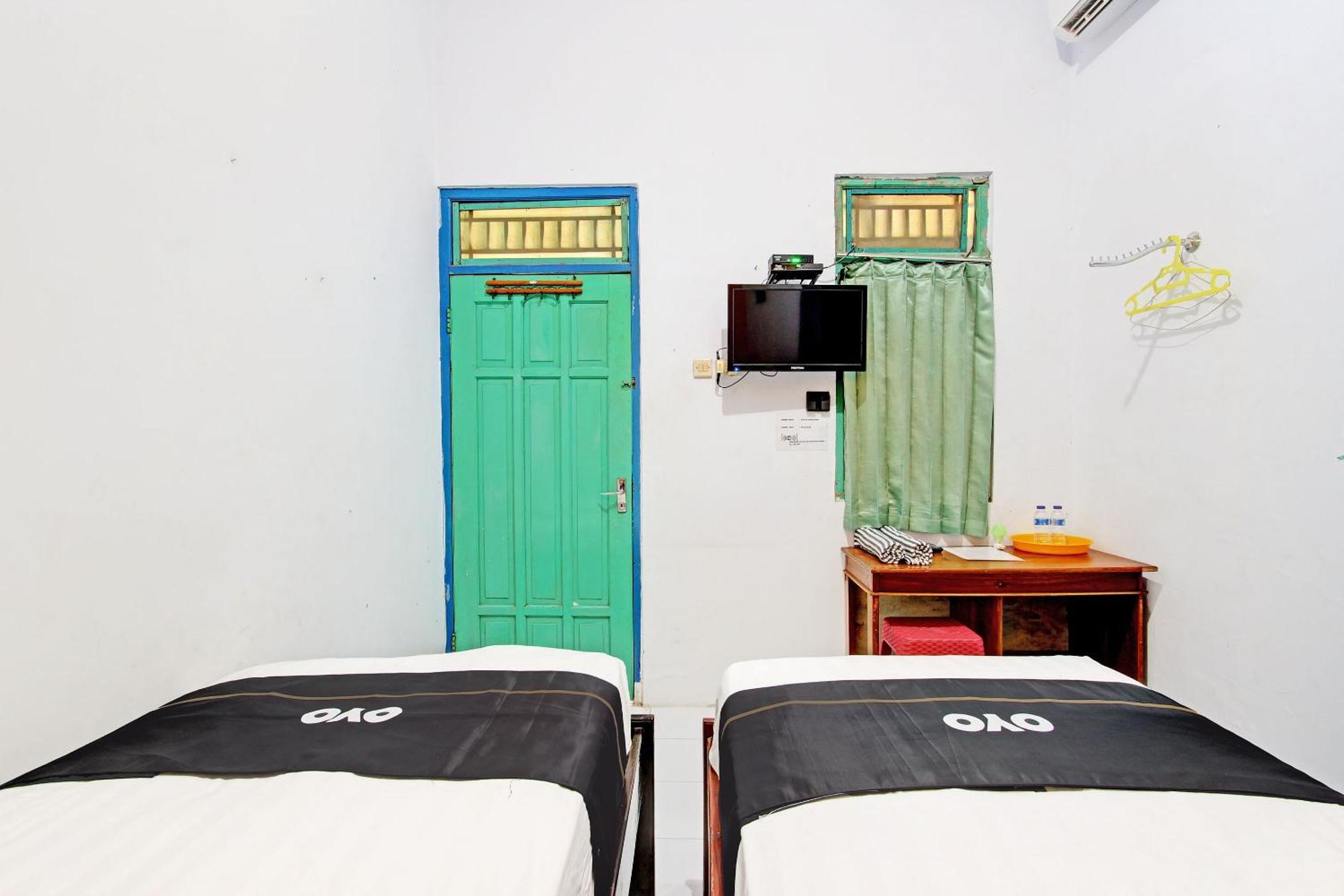 Capital O 92929 Hotel New Tirta Kencana Syariah Tegal  Eksteriør bilde