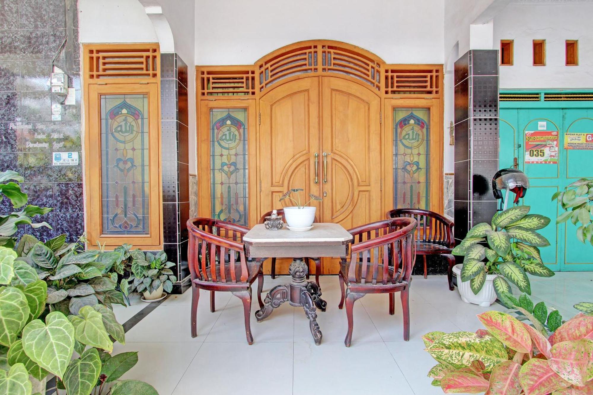 Capital O 92929 Hotel New Tirta Kencana Syariah Tegal  Eksteriør bilde