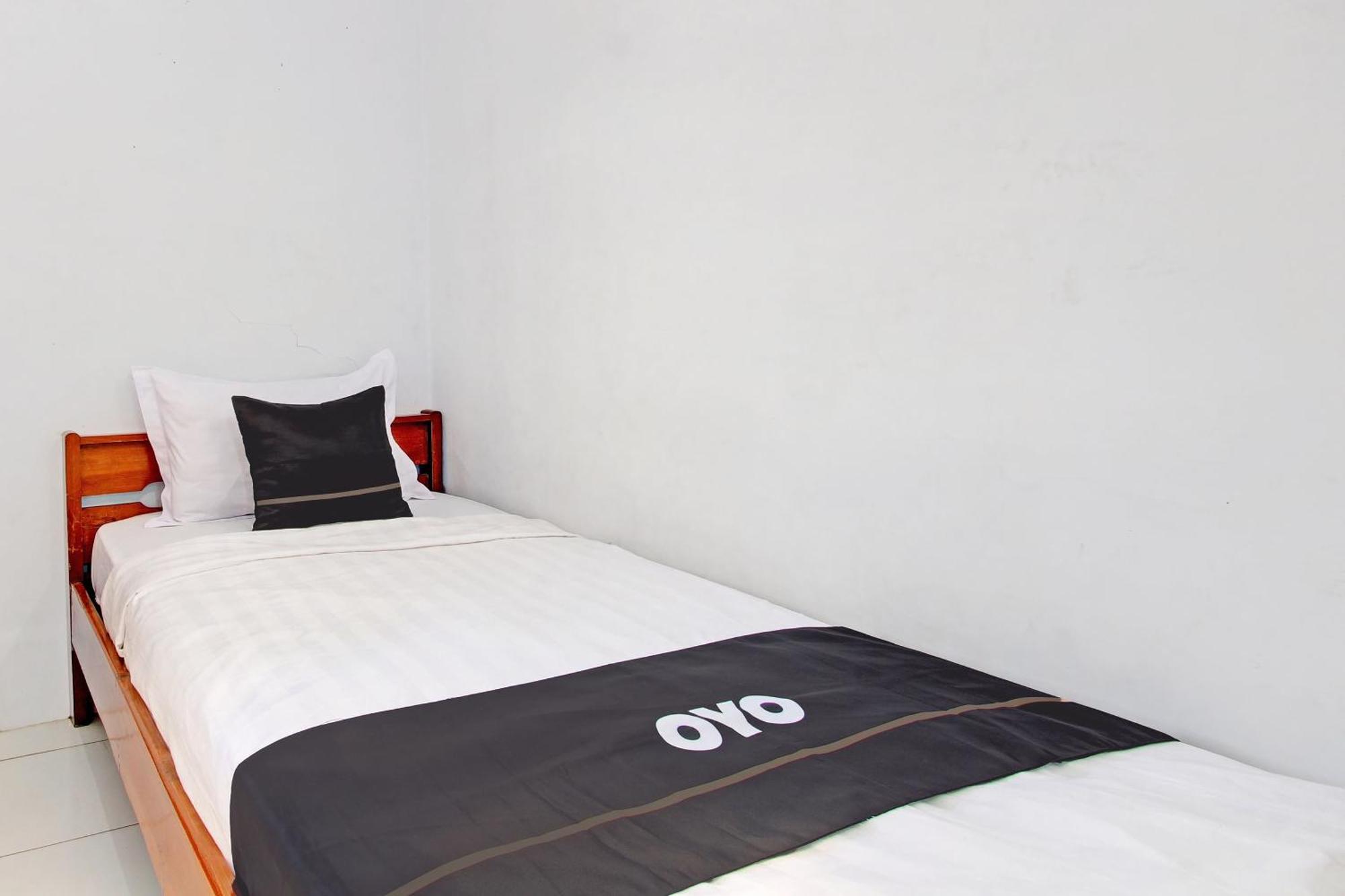 Capital O 92929 Hotel New Tirta Kencana Syariah Tegal  Eksteriør bilde