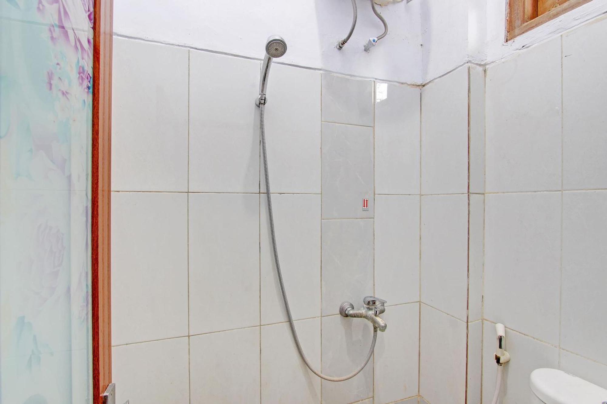 Capital O 92929 Hotel New Tirta Kencana Syariah Tegal  Eksteriør bilde
