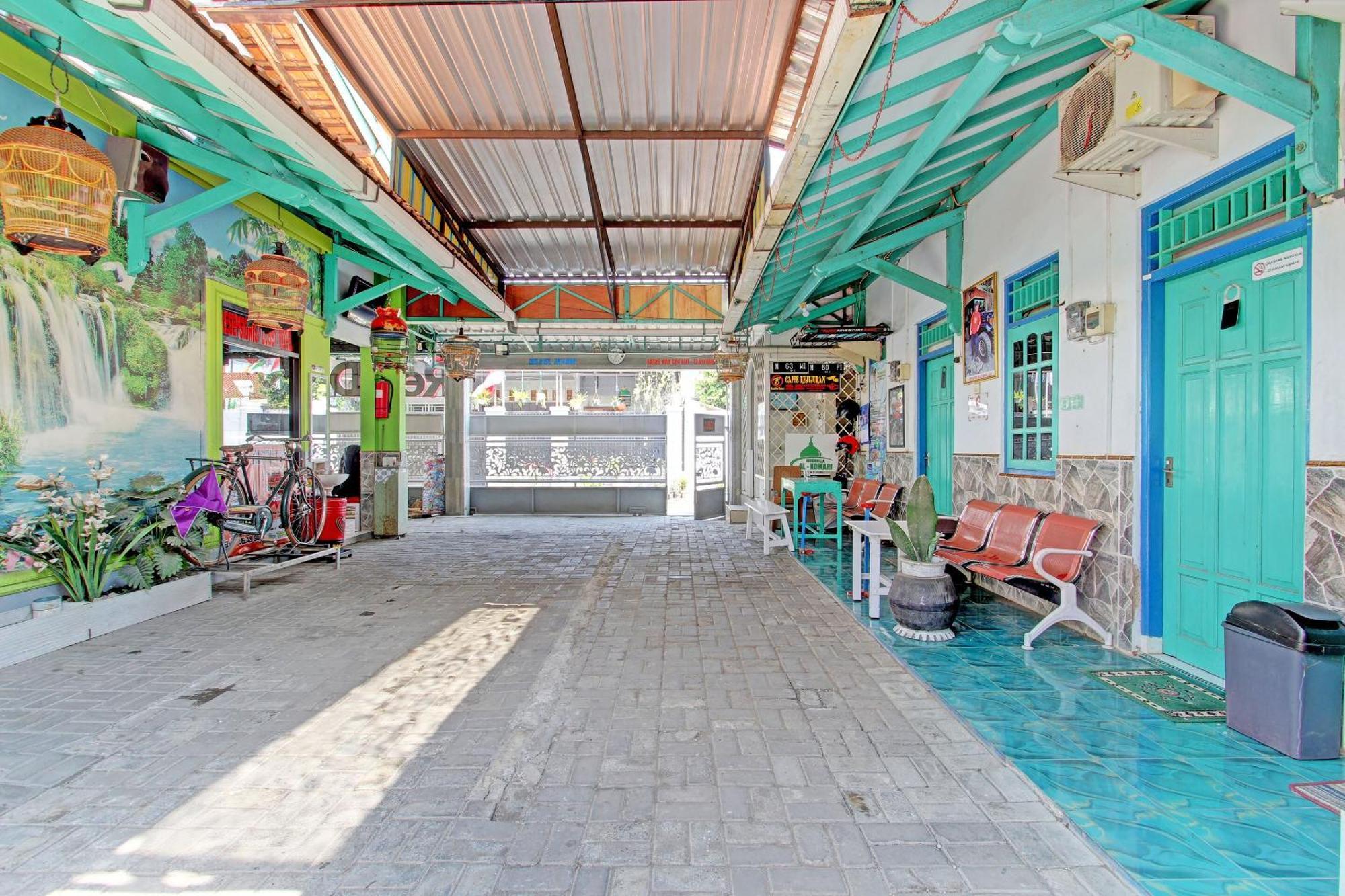 Capital O 92929 Hotel New Tirta Kencana Syariah Tegal  Eksteriør bilde